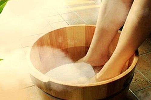 泡脚可治百病